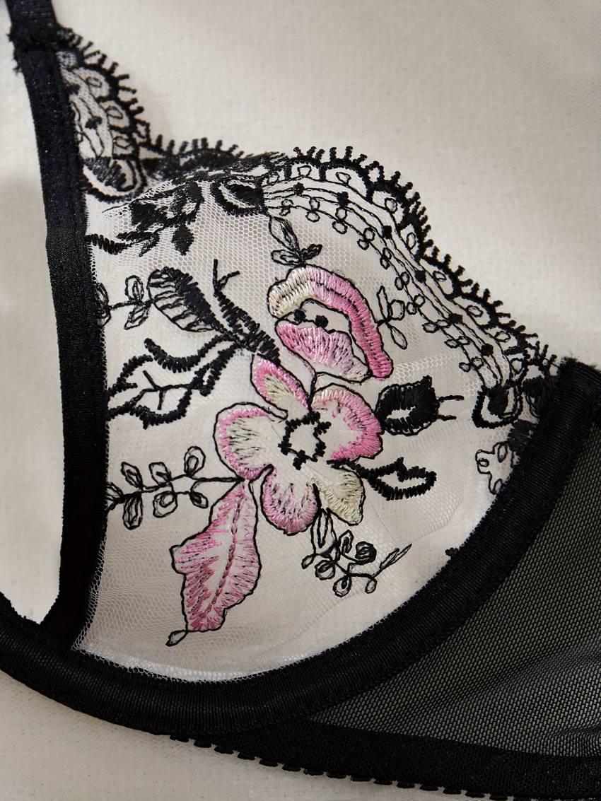 Sexy Lace Bra and Panty Set with Embroidery - Image 3